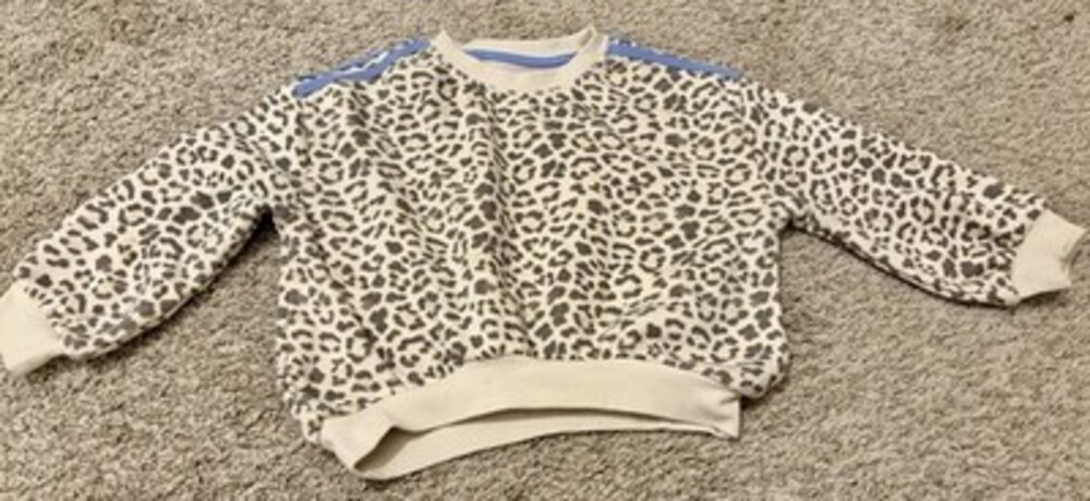 GRAYSON mini Girls 4T Animal Print Pullover Sweatshirt